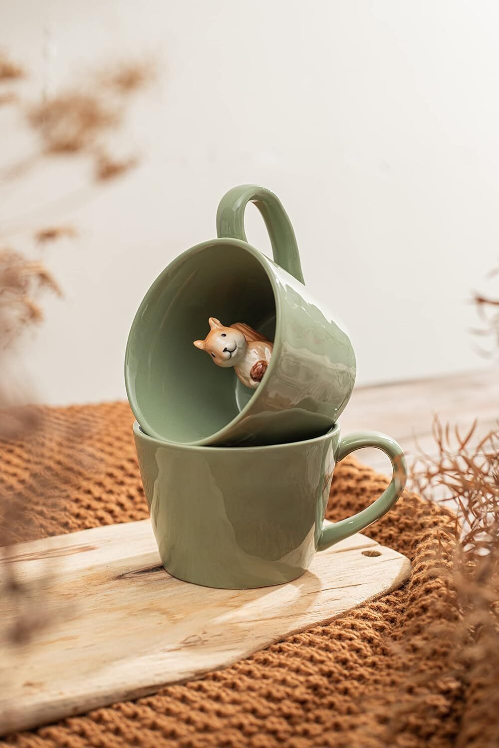 new DIHOclub Squirrel Ceramic Cup Hidden 3D Animal Inside Mug,Cute Light Green
