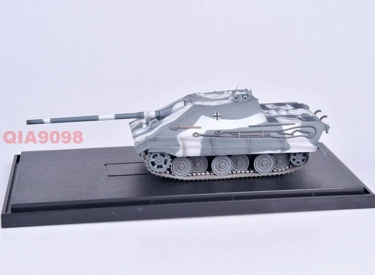 1:72 Scale German WWII E-50 Jagdpanzer With 105mm Gun Winter Camo Model 07FC0E-D4 - KOEEK
