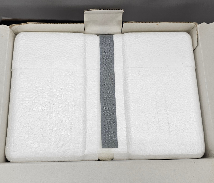 Lemax Caddington Village Wilson & Sons Bookstore/Actors' Studio Lighted Building LEMAX - KOEEK