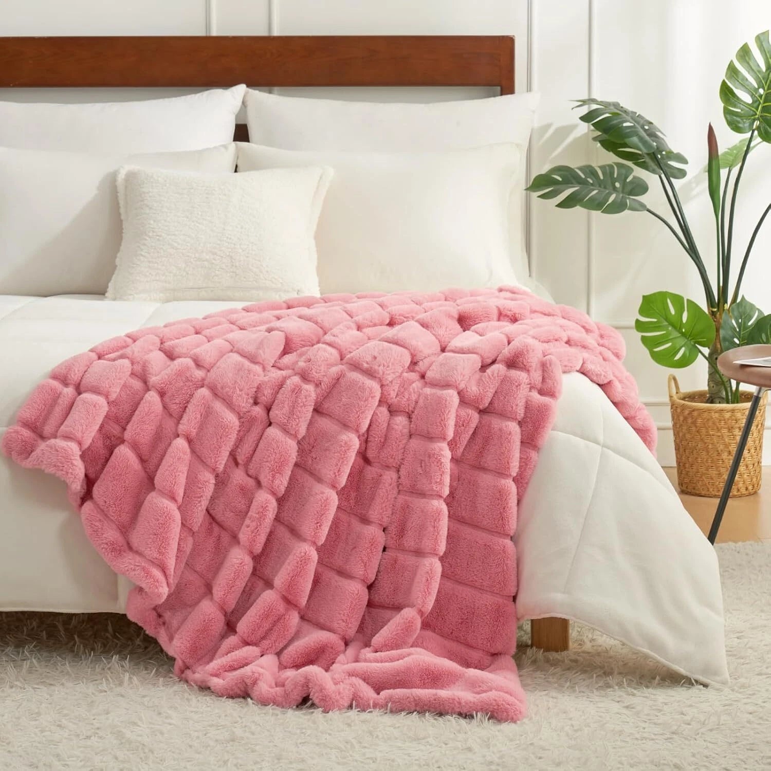 Faux Fur Rug for Sofa, Cozy Warm Plush Striped Rug, Pink 07FC0E-D4 - KOEEK