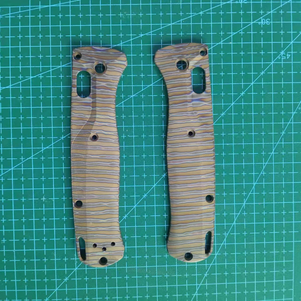 1 Pair Custom Made Titanium Handle Scales for Benchmade Bugout 535 Folding Knife 07FC0E-D4 - KOEEK