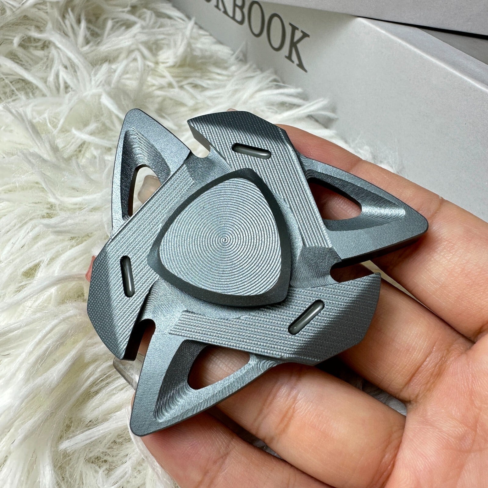 Fidget Spinners Shark Triangle Stress Relief Metal EDC Silent Desk Toys GiftS 07FC0E-D4 - KOEEK