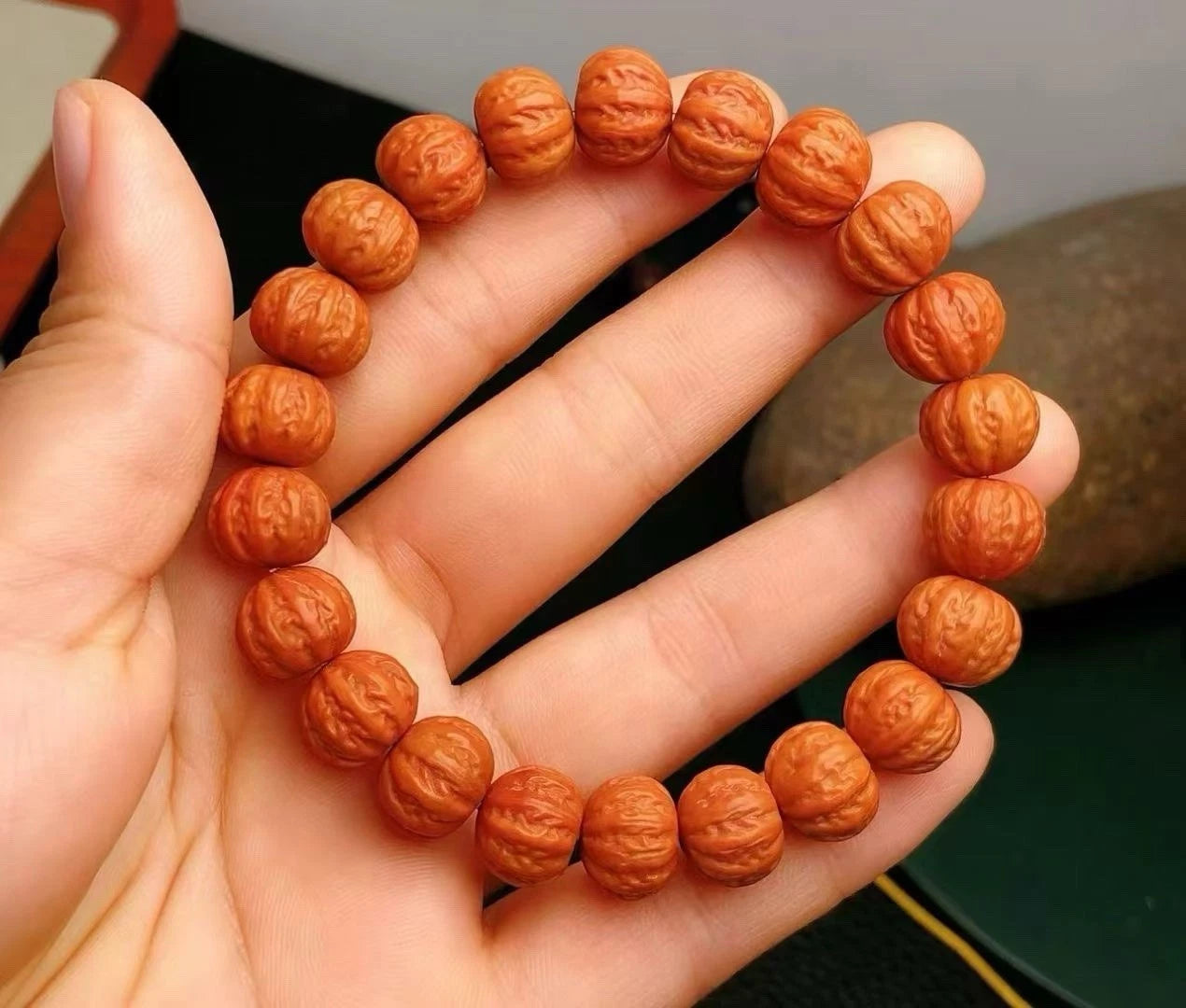 monkey-headed bracelet. Prayer beads. Buddha beads 11mm 07FC0E-D4 - KOEEK