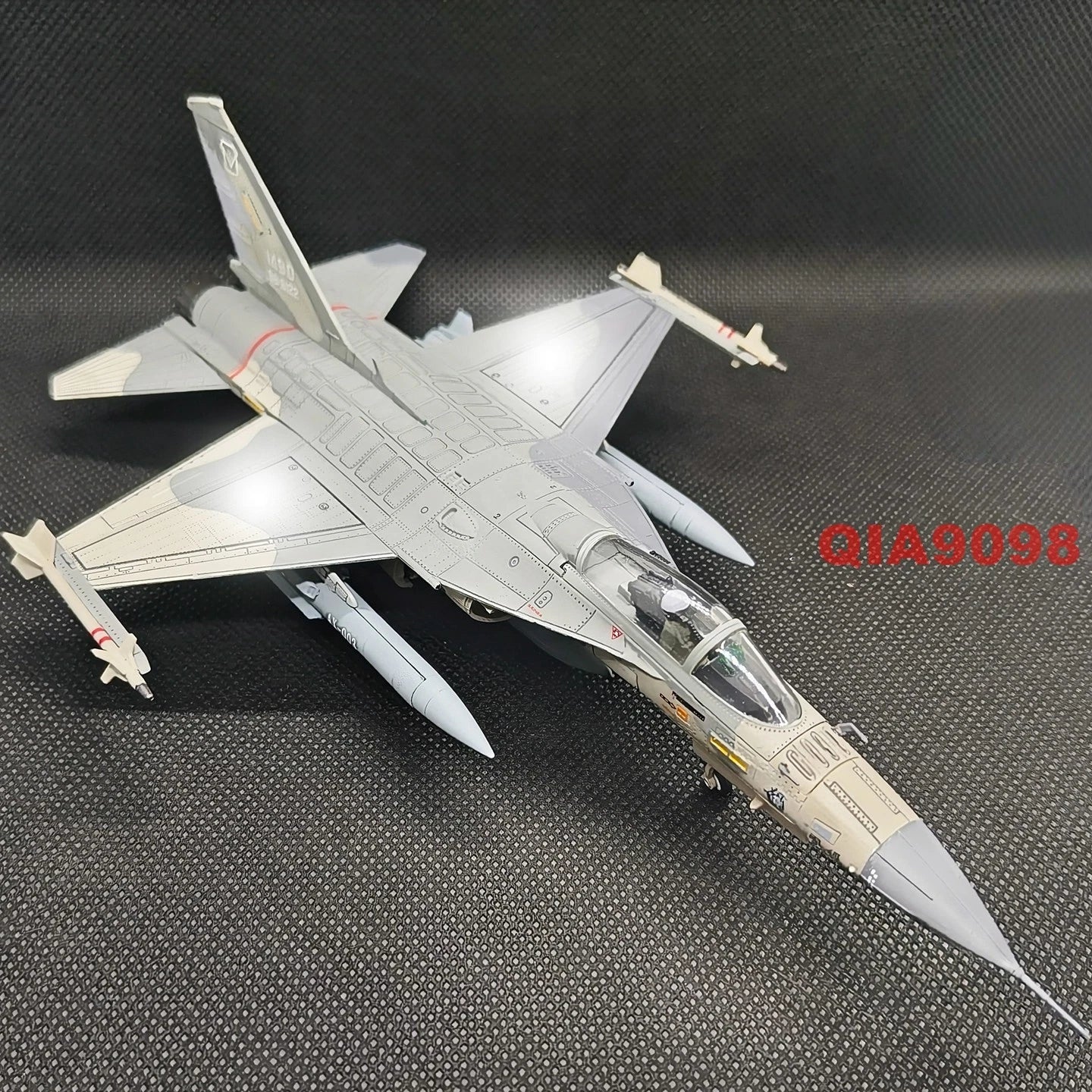 1/72 Scale Taiwan F-CK-1 Indigenous Defence Fighter Gray Color Metal Model 07FC0E-D4 - KOEEK