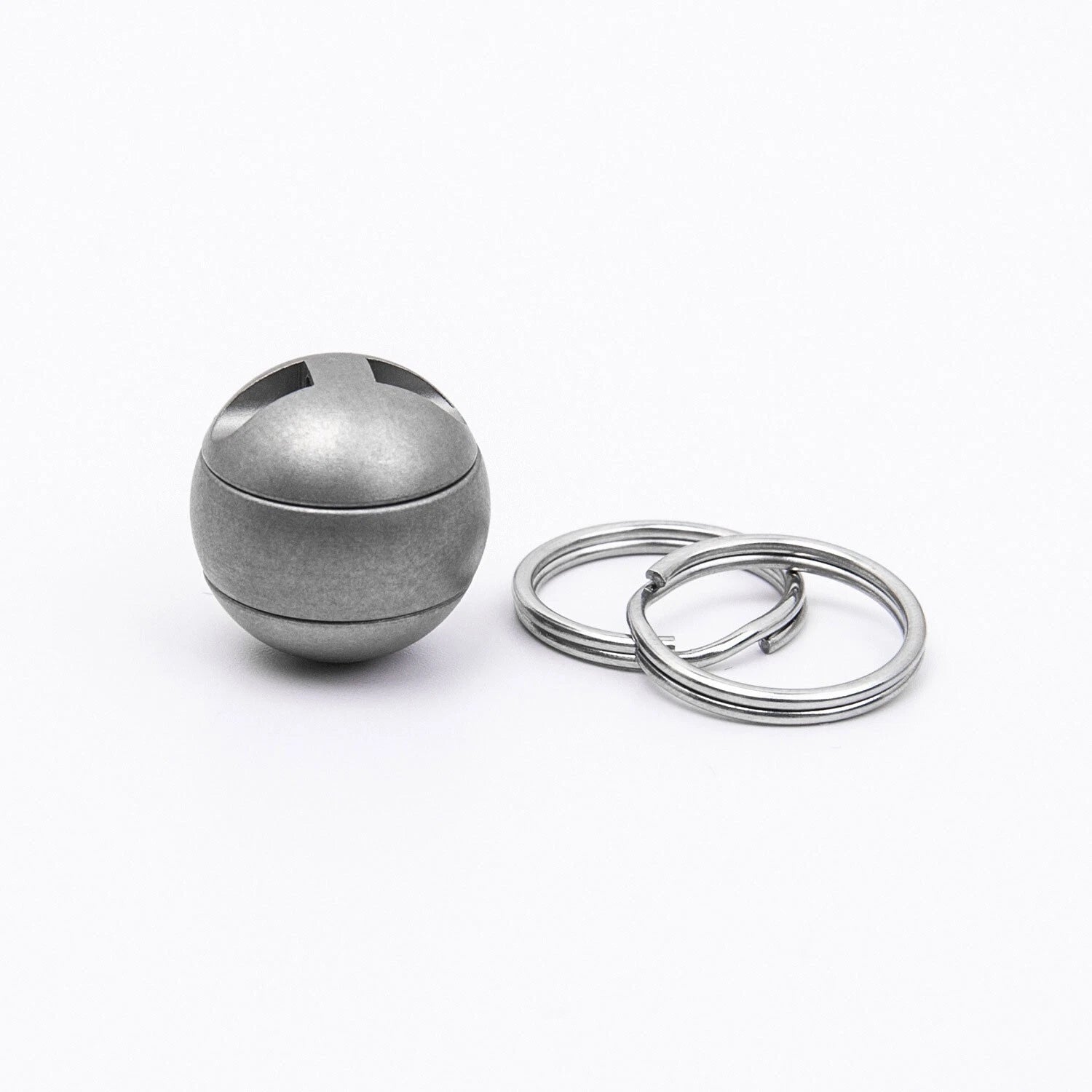 360 Degree Rotation EDC Titanium Gimbal Ring Portable Double Keychain Pendant 07FC0E-D4 - KOEEK