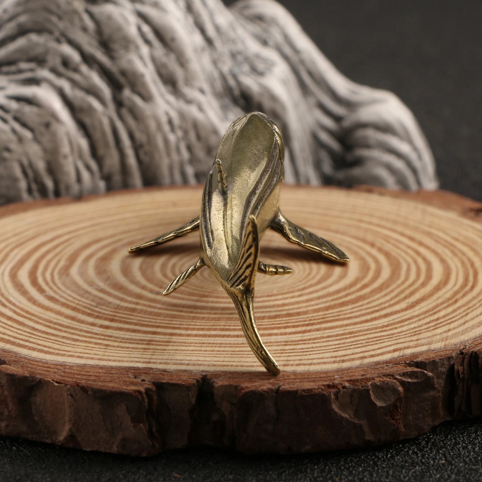 Solid Brass Leedsichthys Figurine Small Statue Home Ornament Collectibles Gifts 07FC0E-D4 - KOEEK