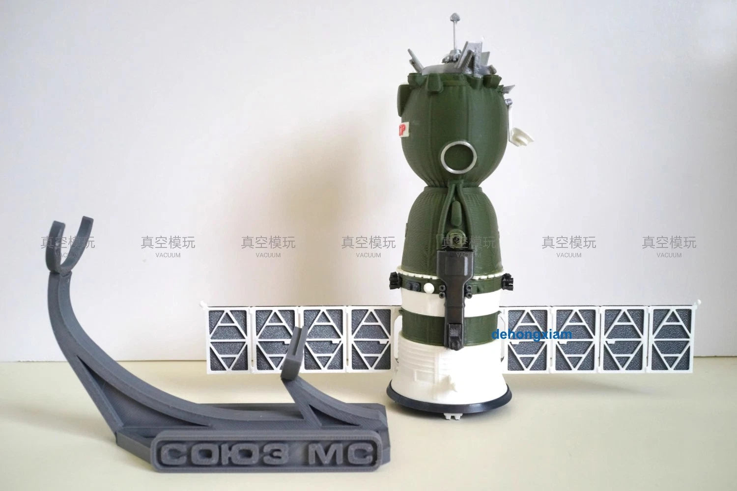 1/48/72 Apollo 18 & Soyuz 19 Manned Spacecraft ASTP Docking Kits Toys Models 07FC0E-D4 - KOEEK