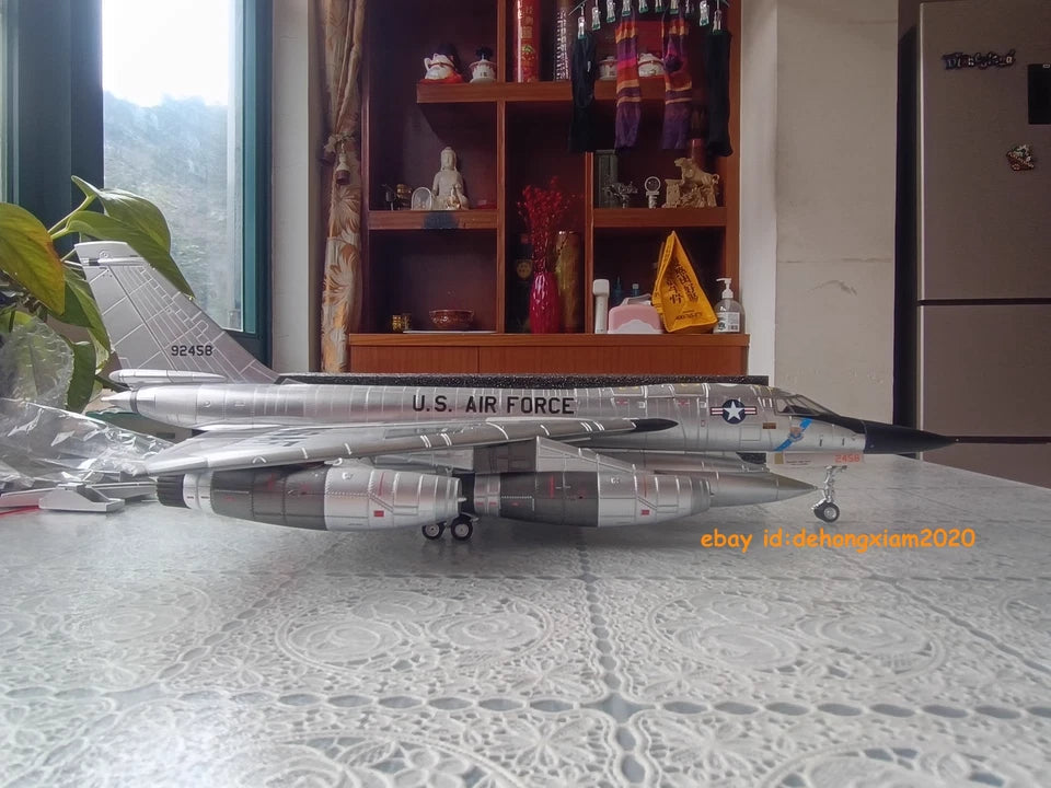 Calibre B-58 1:72 Supersonic Strategic Bomber Bendix Trophy Winner Dayton Museum 07FC0E-D4 - KOEEK
