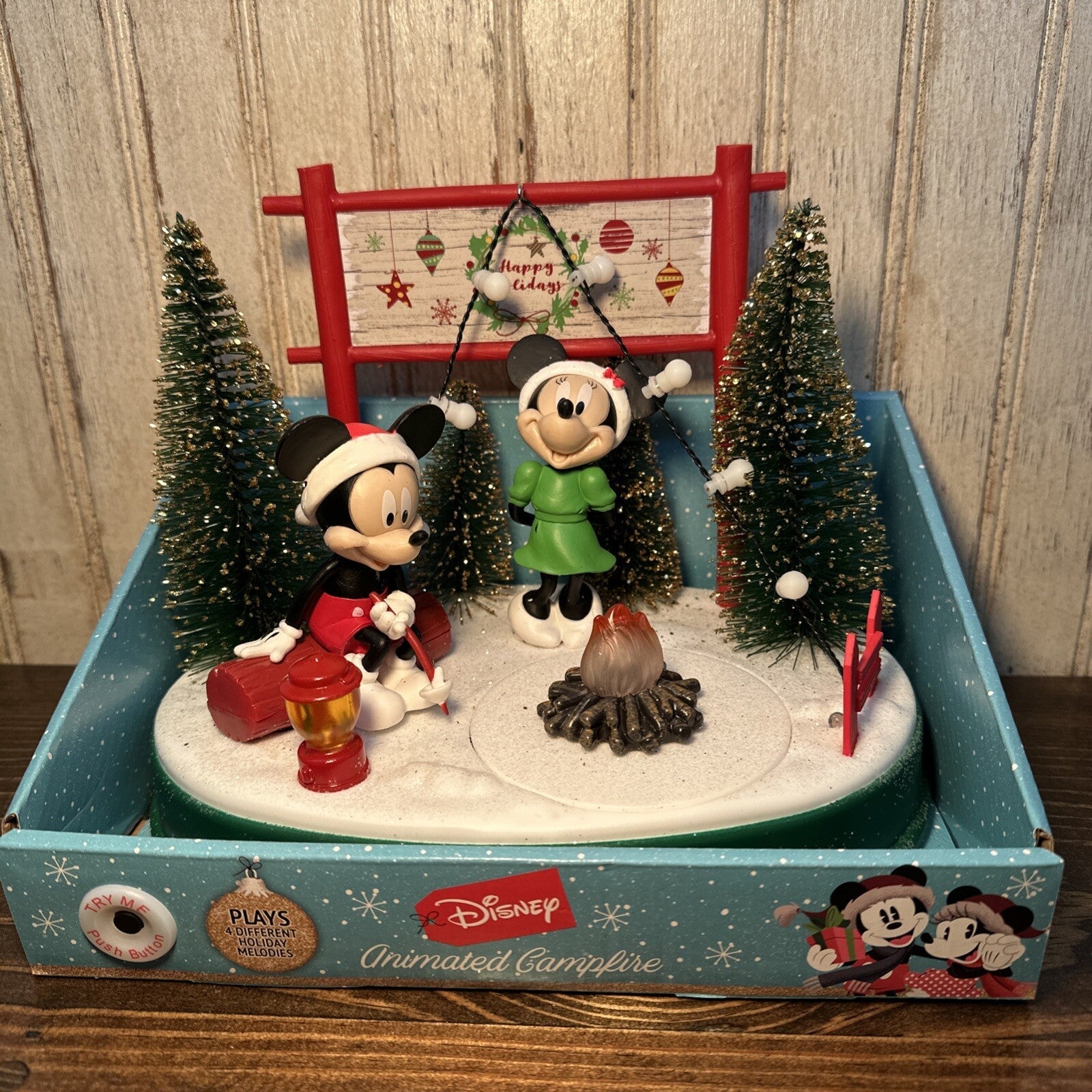 !  Disney Christmas Mickey & Minnie Mouse Animated Lighted Campfire Musical DISNEY - KOEEK