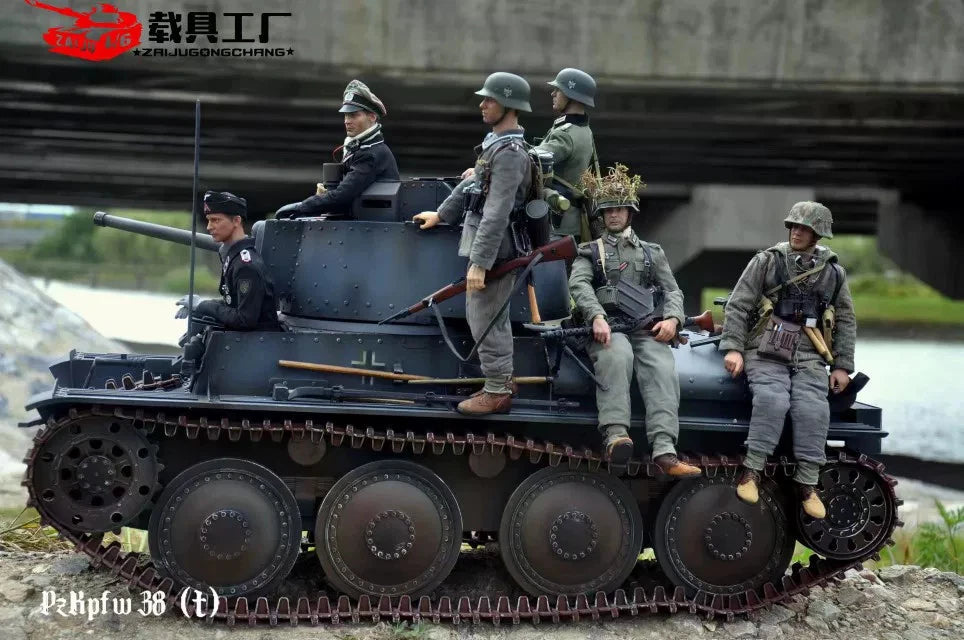GO-TRUCK 1/6 WWII German 38T Tank Metal Model Not Movable Grey Color In Stock GO-TRUCK - KOEEK