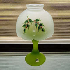 Vtg Westmoreland Frosted Glass Christmas Fairy Lamp With Holly Leaves & Berries WESTMORELAND - KOEEK