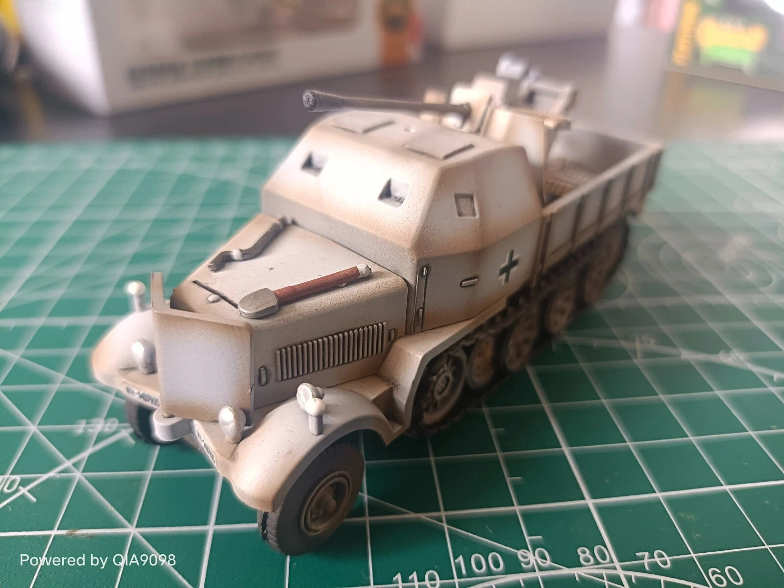 1:72 Scale WWII German Sd .Kfz.7/2 Flak37 Antiaircraft Gun Winter Painting Model 07FC0E-D4 - KOEEK