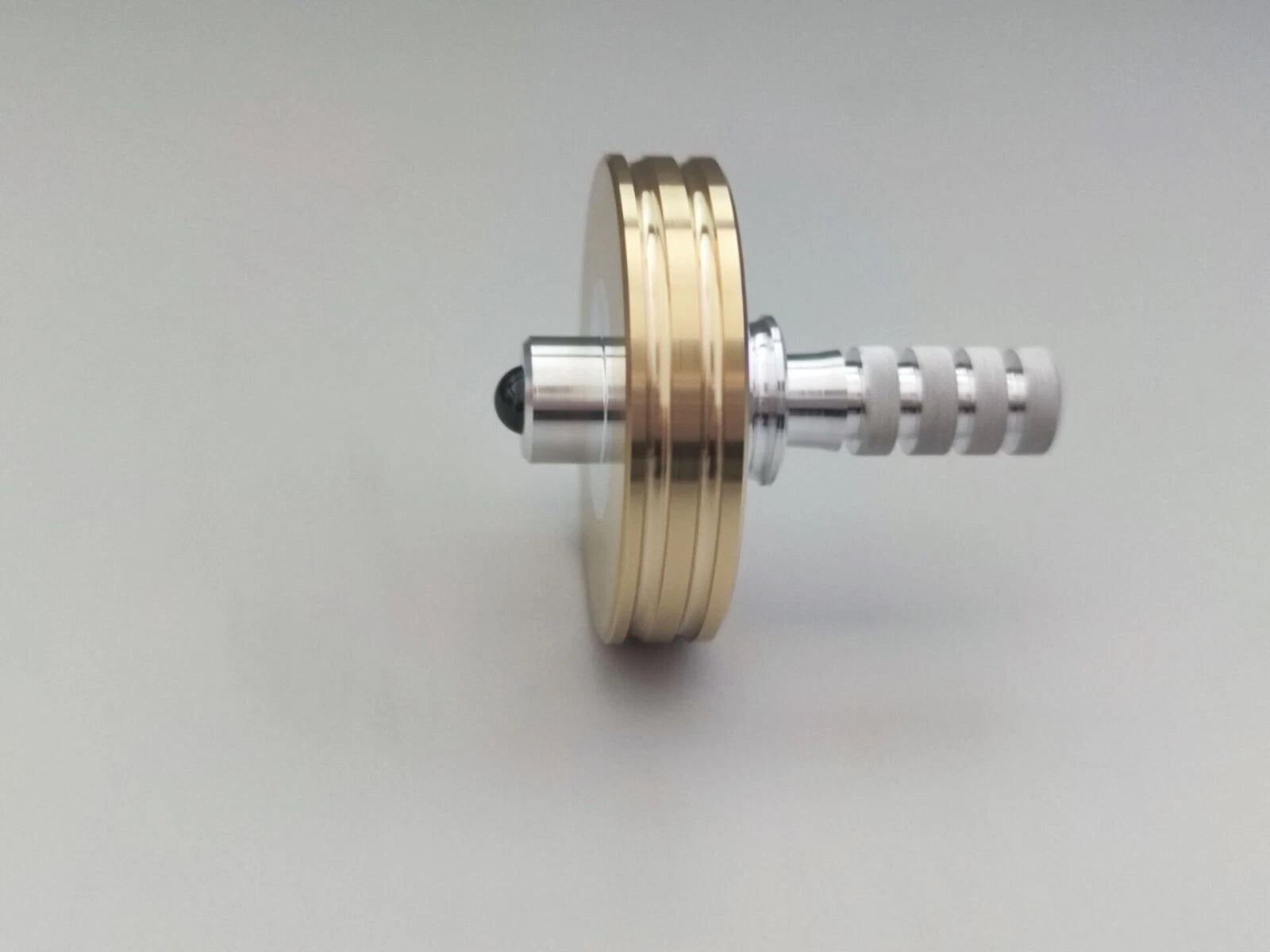 Brass Hand Twisting Spinning Tops Fingertip Top Hand Spinner Toys 07FC0E-D4 - KOEEK