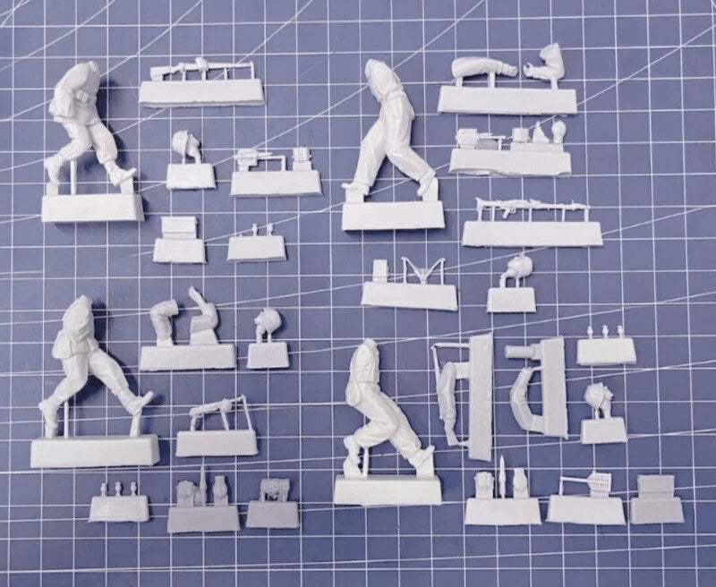 1/35 Resin Model Kit WWII French Army Soldier 4 Figures Unassembled Unpainted 07FC0E-D4 - KOEEK