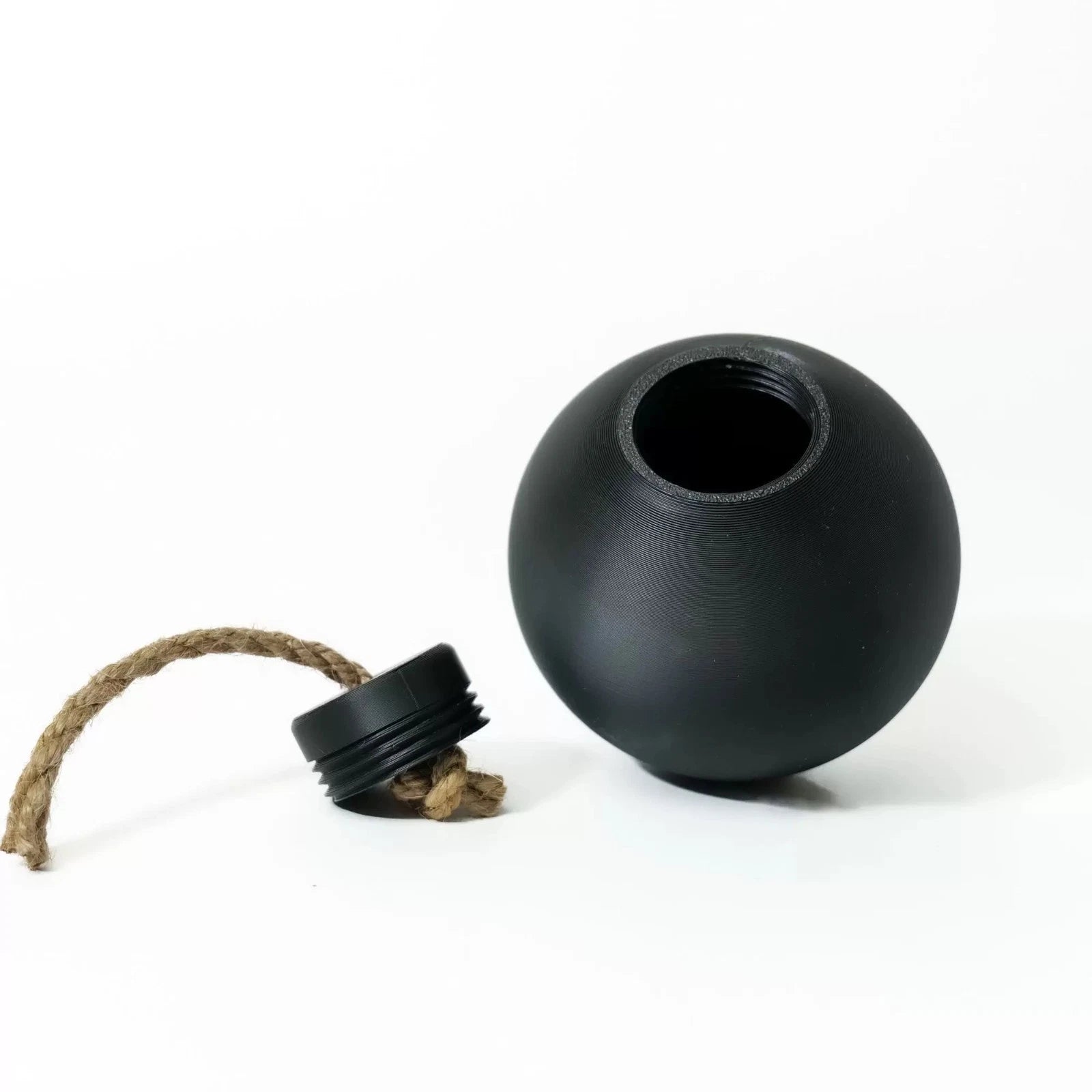 3D Printed Vintage Bomb Storage Box, Traditional Prank Bomb Toy Model Prop 11cm 07FC0E-D4 - KOEEK