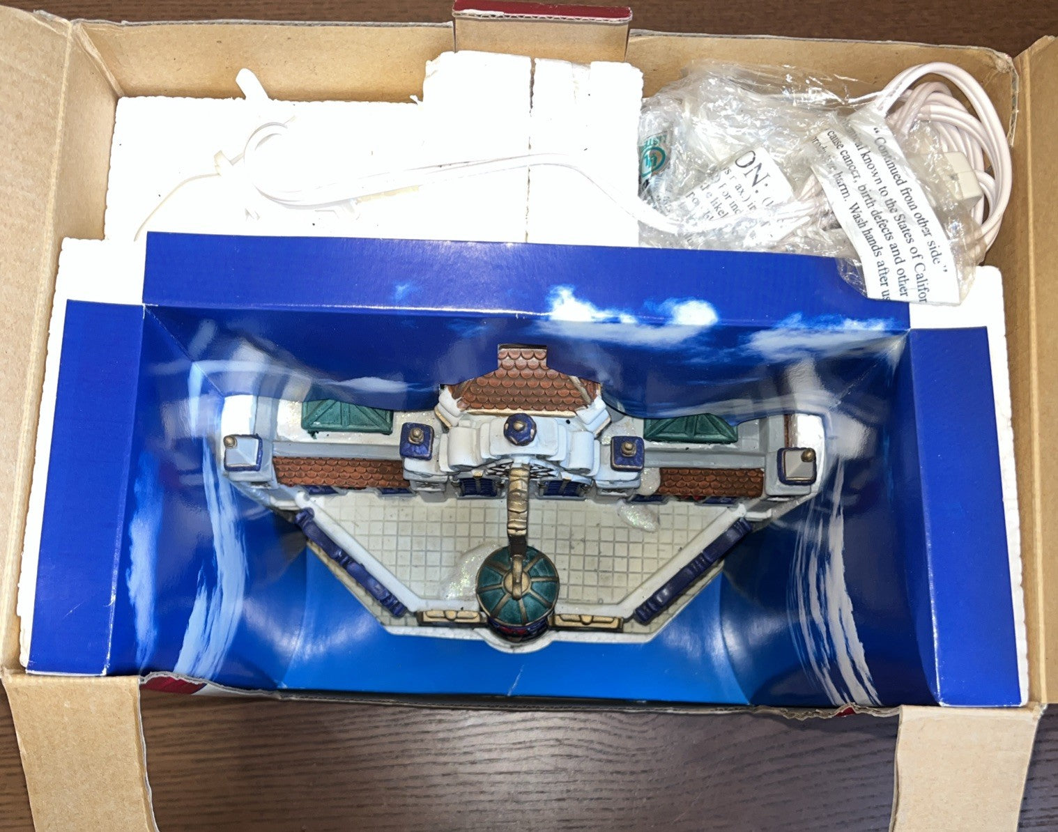 Lemax 2004 Village Old Pacific Theater Lighted Ceramic Christmas Building LEMAX - KOEEK