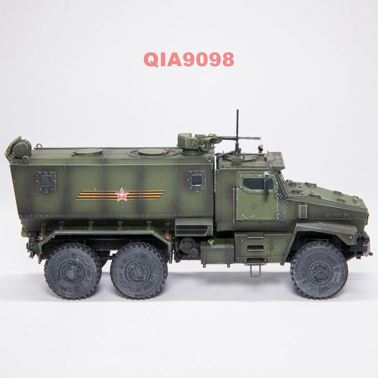 1:72 Russian Typhoon Wheeled Armored Vehicle Parade Signage Resin Model 07FC0E-D4 - KOEEK