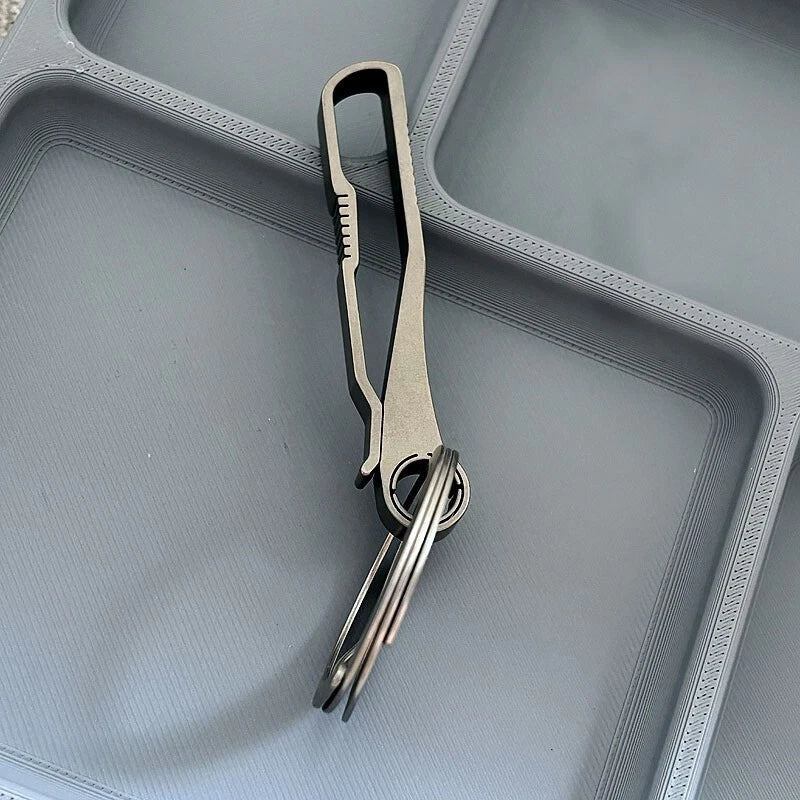 Titanium Alloy Keychain Belt Waist Hanging Buckle Keyboard Tool w/ Key Ring EDC 07FC0E-D4 - KOEEK