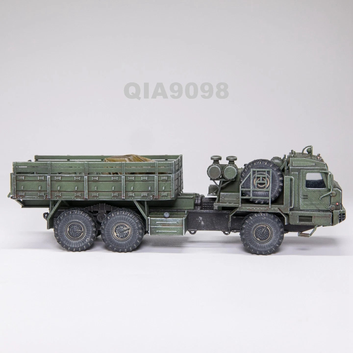 1/72 Scale Russian BAZ-6402 Military Supply Vehicle Green Resin Model 07FC0E-D4 - KOEEK