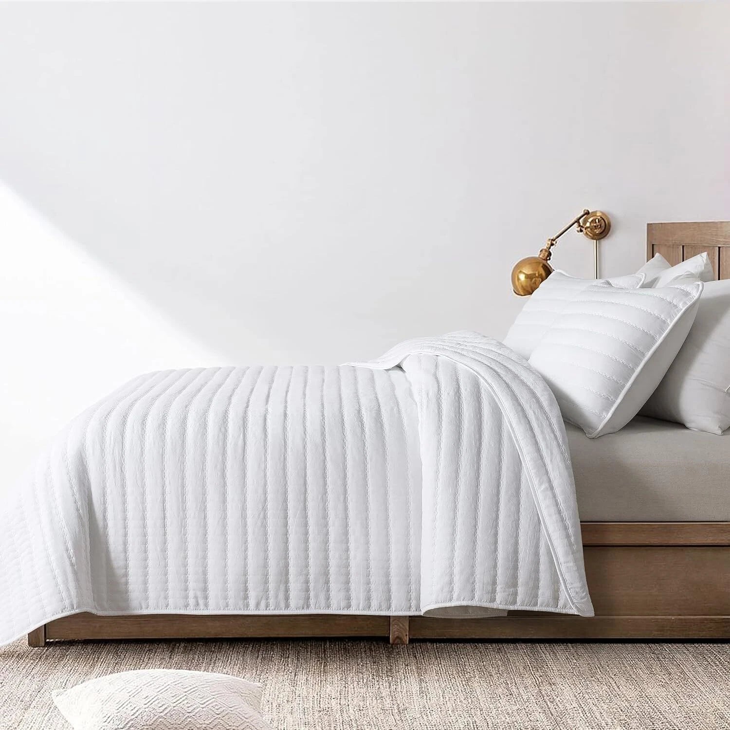 White Queen Size Quilt Bedding Sets with Pillow Shams, Full Lightweight Soft 07FC0E-D4 - KOEEK