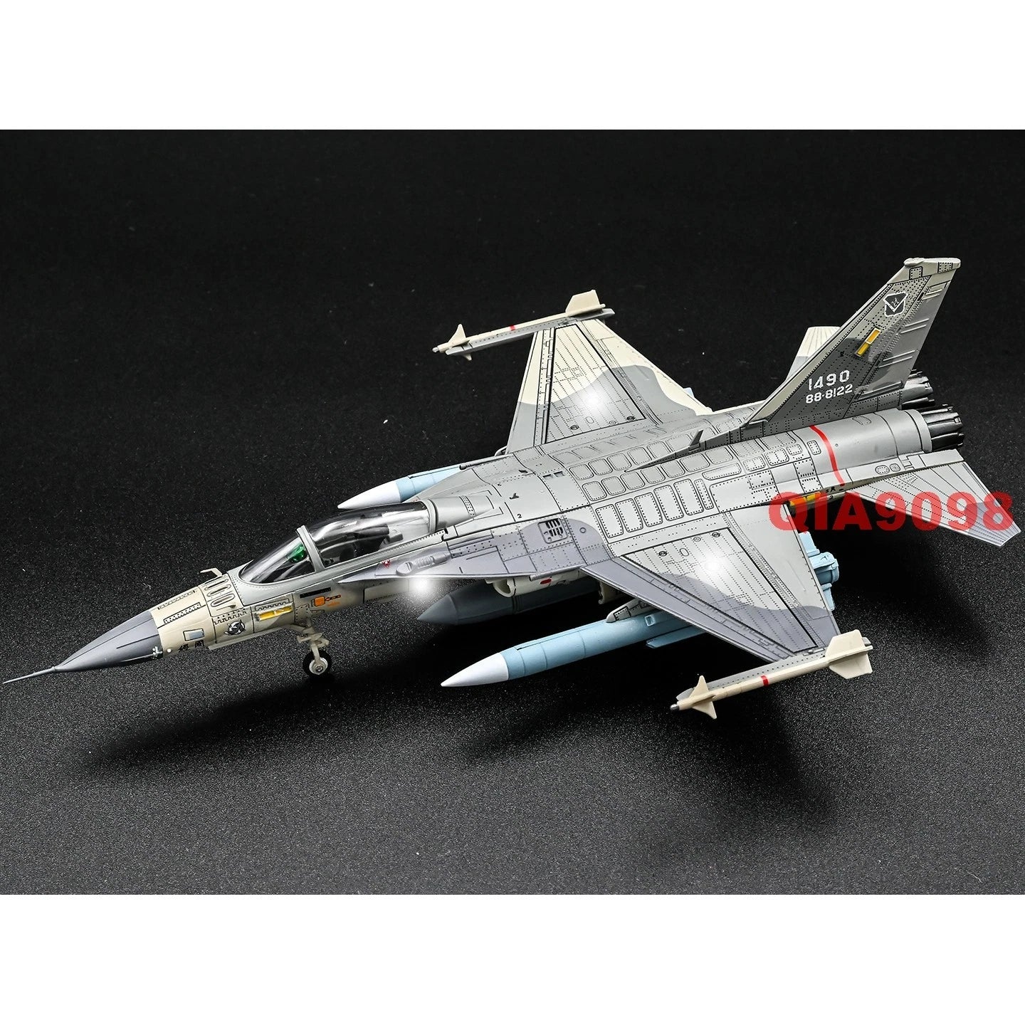 1/72 Scale Taiwan F-CK-1 Indigenous Defence Fighter Gray Color Metal Model 07FC0E-D4 - KOEEK
