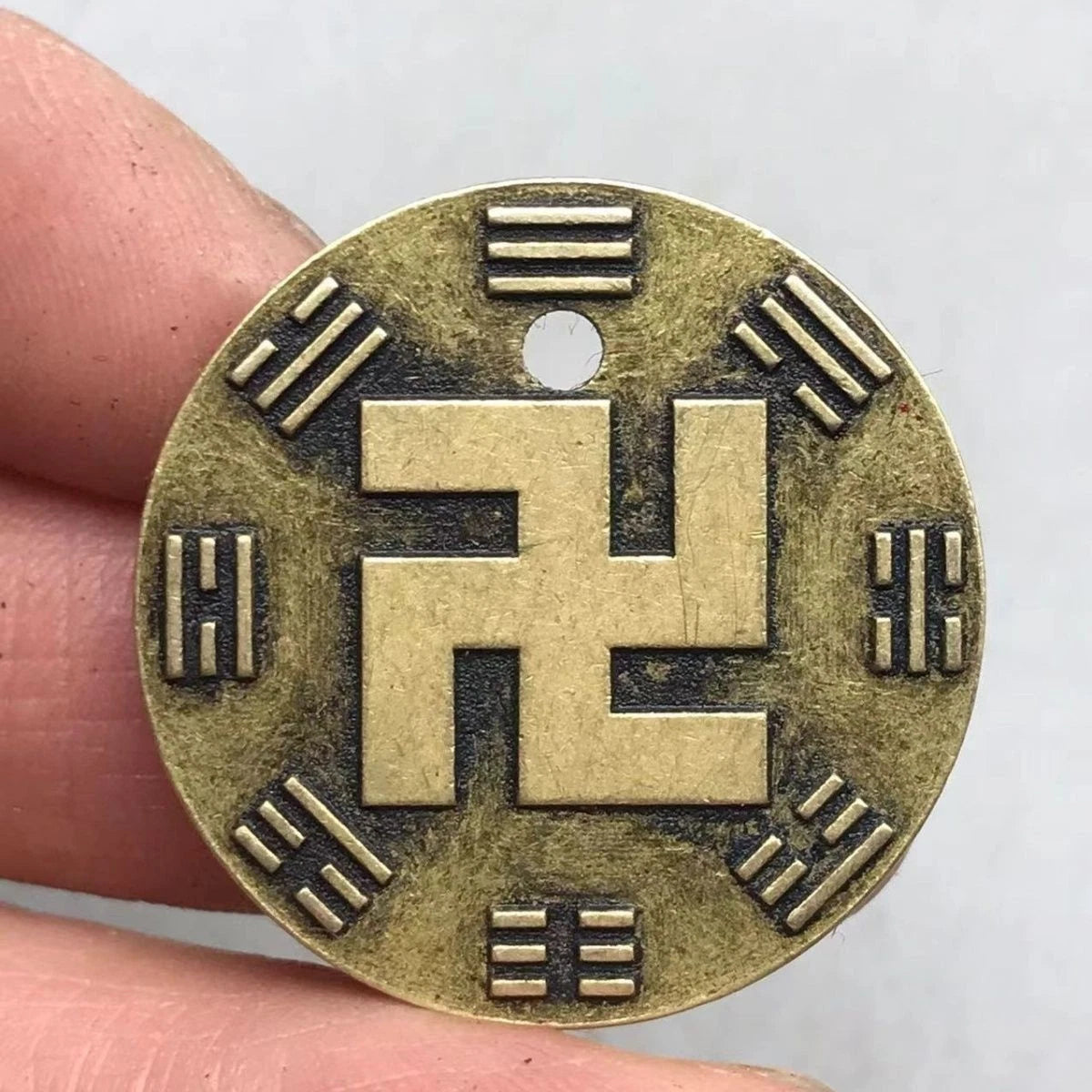 Retro China Old Copper Swastika Coin Eight Trigrams Pendant Amulet  Coin 07FC0E-D4 - KOEEK