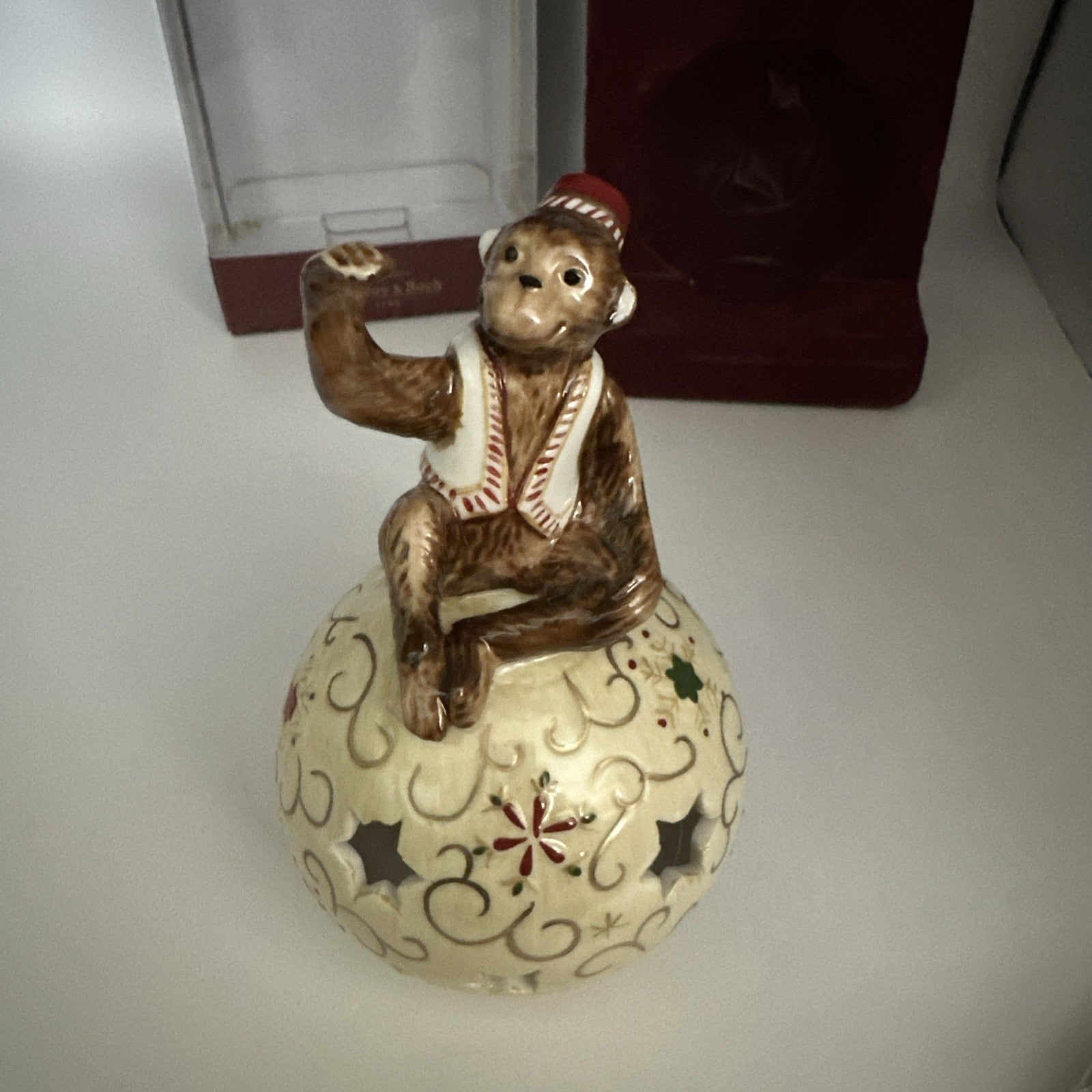 Villeroy & Boch Christmas Circus Monkey Ornament, Tea Light Holder VILLEROY & BOCH - KOEEK