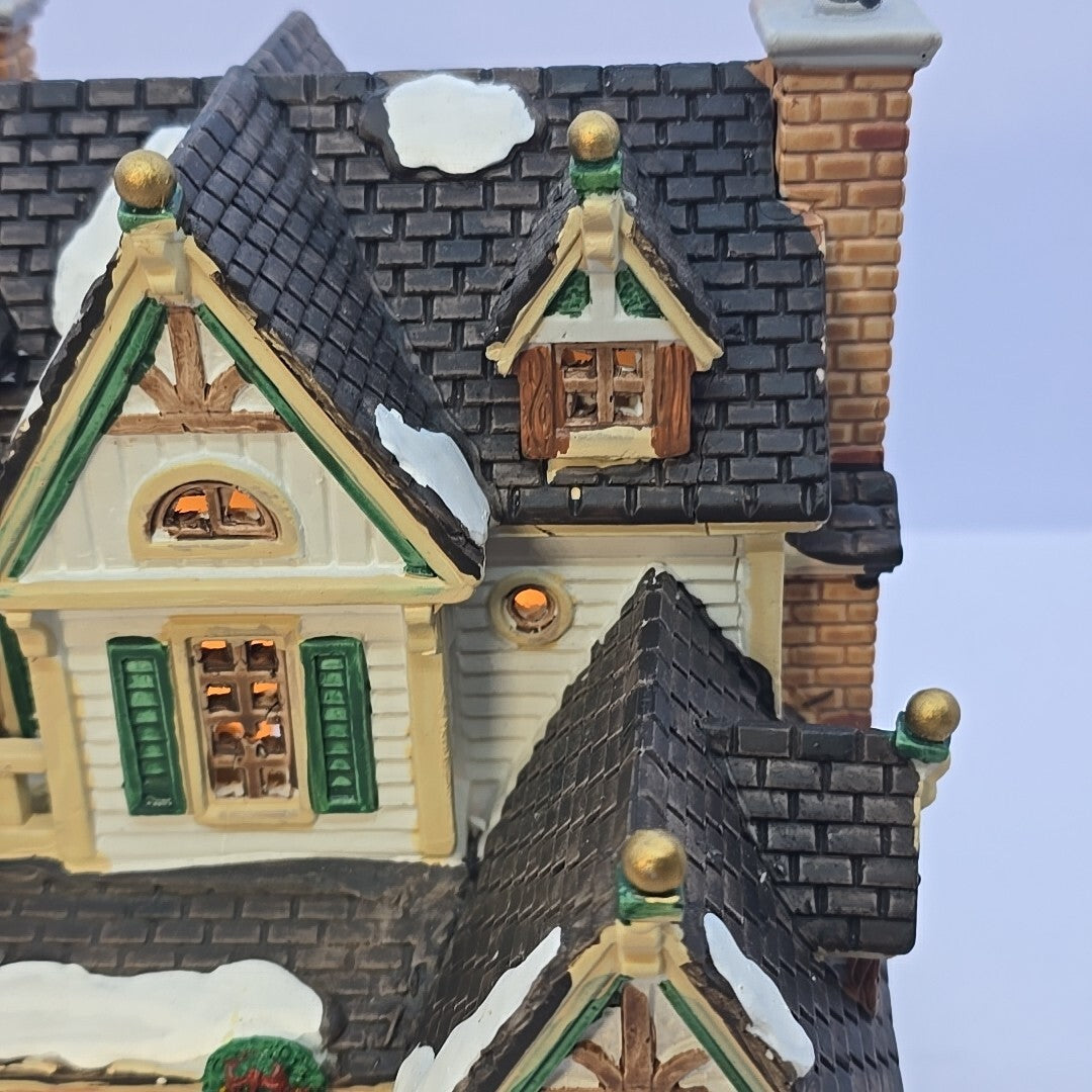 2014 Lemax Westfield House #45700 Retired Christmas Village w/Box Working Light LEMAX - KOEEK