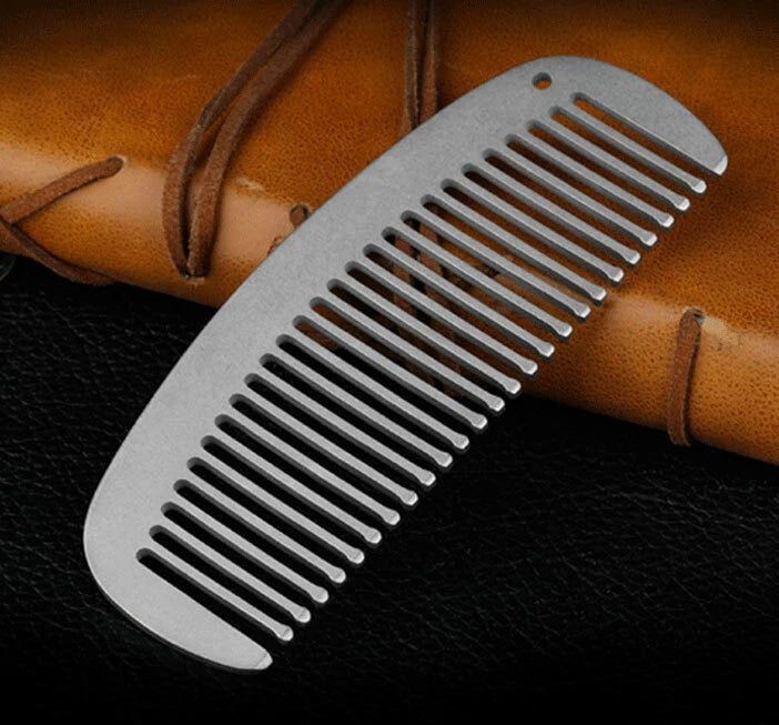 Titanium keychain Antistatic Comb Unique Fashion Comb Health Hair Hole Comb EDC EDC - KOEEK