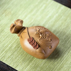 10cm Chinese Yixing Purple Clay Handmade Bat Money Bag Tea Pet Fengshui Ornament 07FC0E-D4 - KOEEK