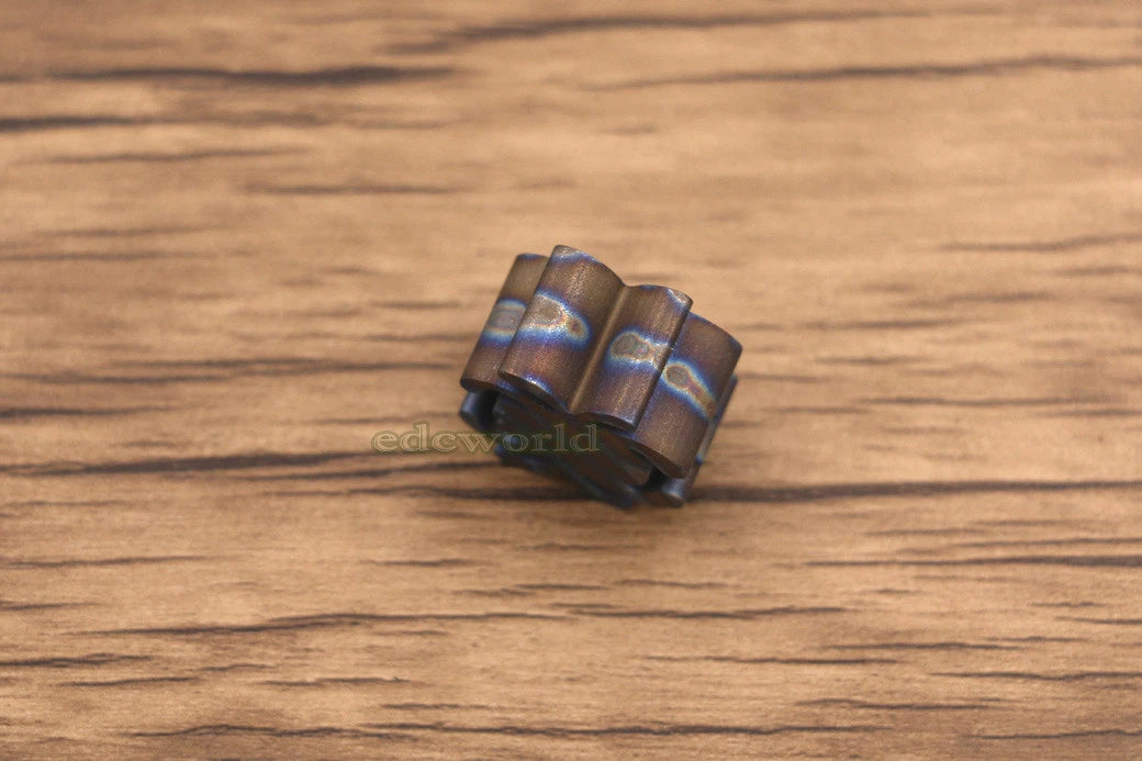 Titanium TC4 Spider Shaped Knife Key Parachute Cord DIY Bead Pendant Lanyard EDC 07FC0E-D4 - KOEEK