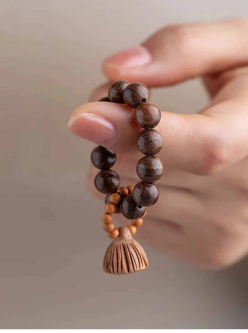 Sandalwood Wrapped Around Hand Twisted Cultural Toy Holding Prayer Beads in Hand 07FC0E-D4 - KOEEK