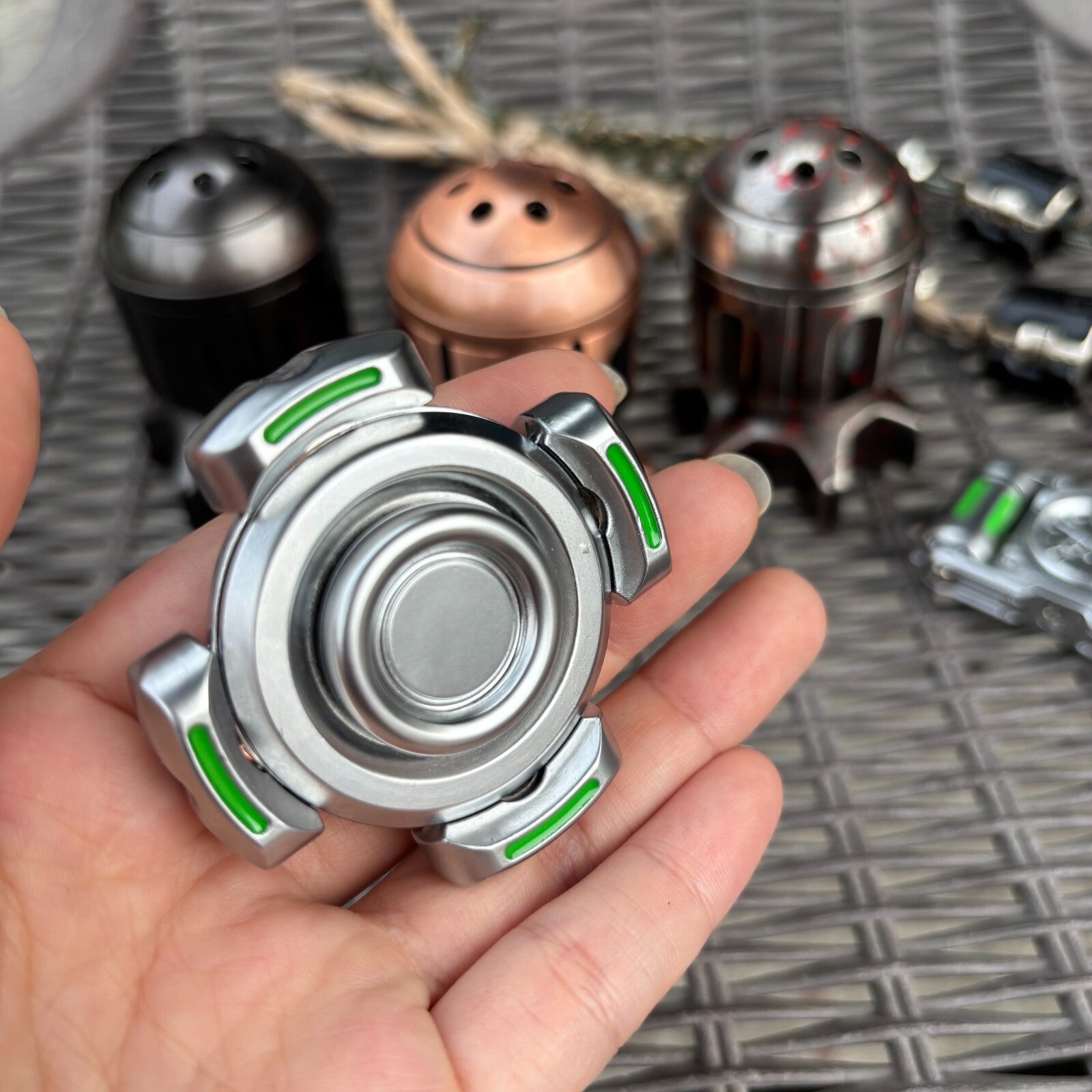 EDC Fidget Spinner Spinning Top Fidget Toys Relieve Adult Stress Magnetic Metal 07FC0E-D4 - KOEEK