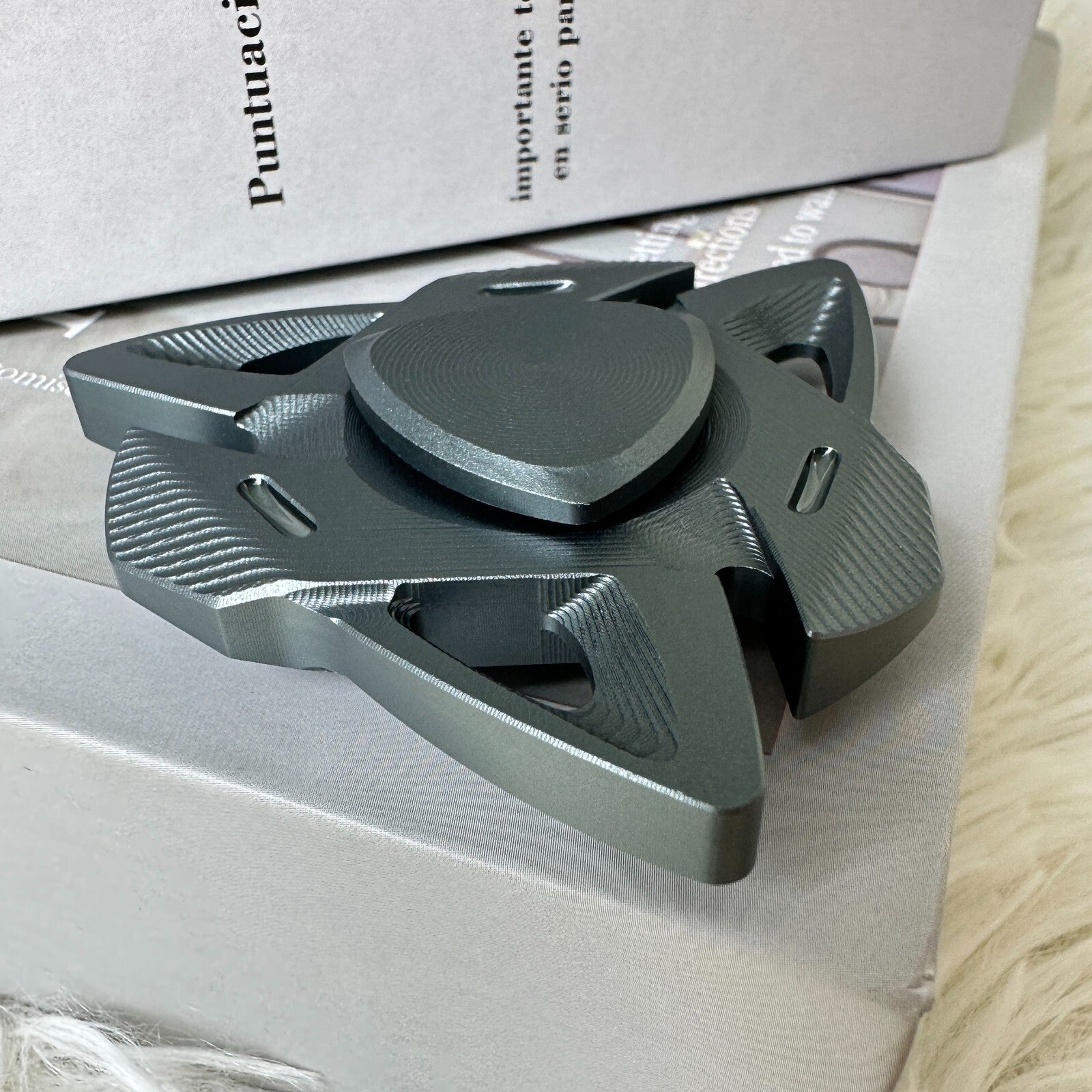 Fidget Spinners Shark Triangle Stress Relief Metal EDC Silent Desk Toys GiftS 07FC0E-D4 - KOEEK