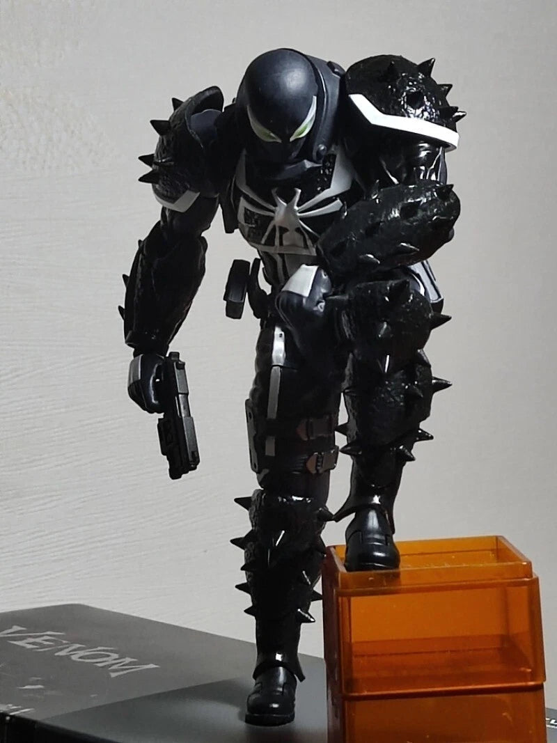 Kaiyangdo Revoltech Amazing Yamaguchi Agent Venom Action Figure CT Toys Version 07FC0E-D4 - KOEEK