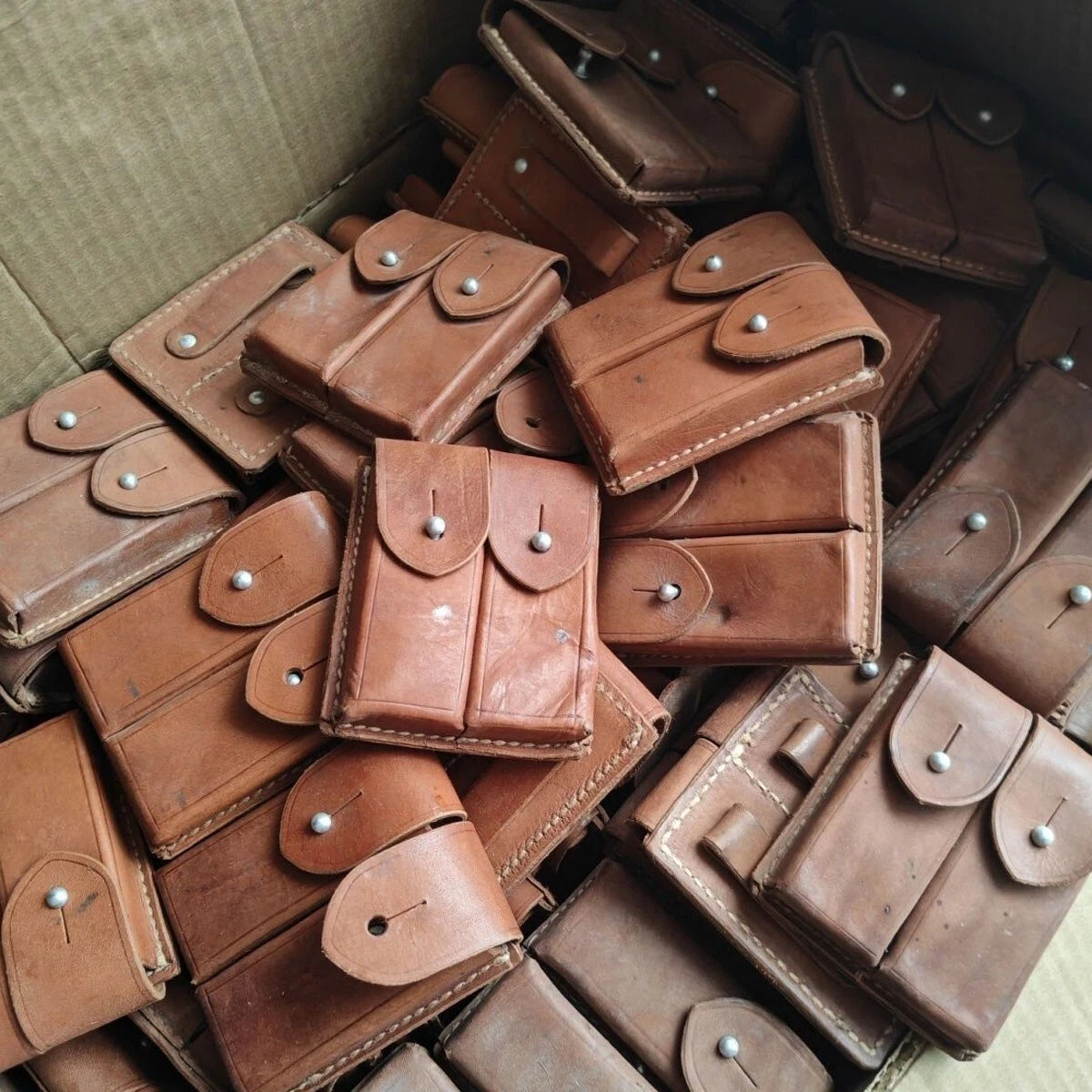 2pcs Surplus Chinese Type 54 Magazine Pouch Leather Waist Bag 07FC0E-D4 - KOEEK