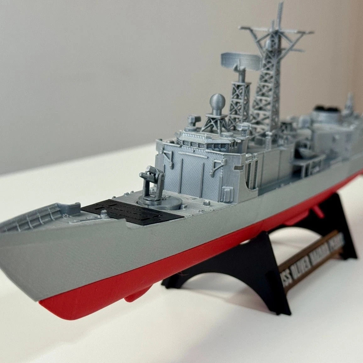 US Navy Perry-class Missile Frigate3D Printed High DetailStatic ShipDisplayModel 07FC0E-D4 - KOEEK