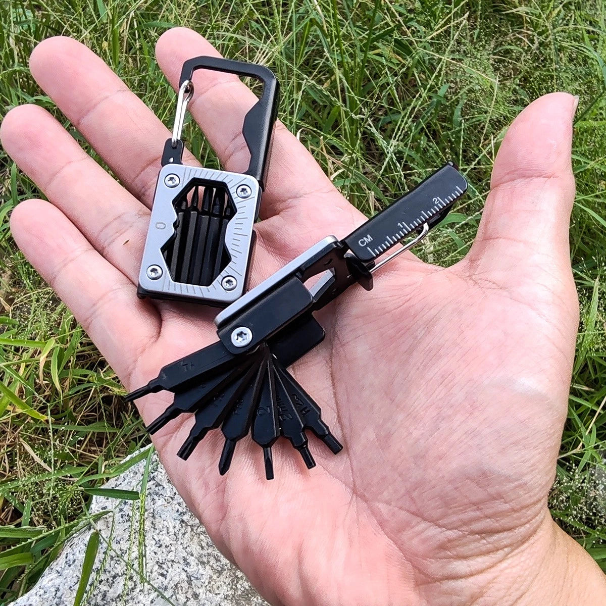 Bicycle Repair Tool Bicycle Keychain Multi-Function Folding 14 in 1 EDC Tools 07FC0E-D4 - KOEEK
