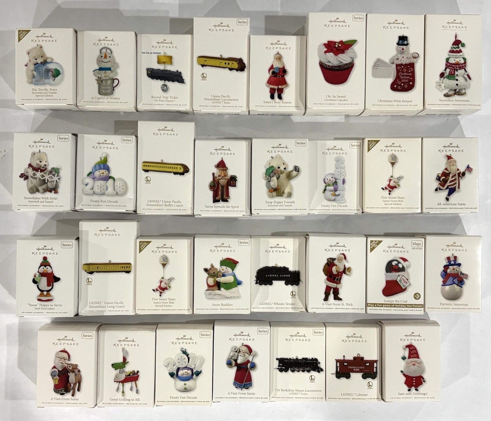 * / NEVER OPENED* - Lot Of 31 - HALLMARK KEEPSAKE ORNAMENTS - Yr 2010 - 2012 HALLMARK - KOEEK