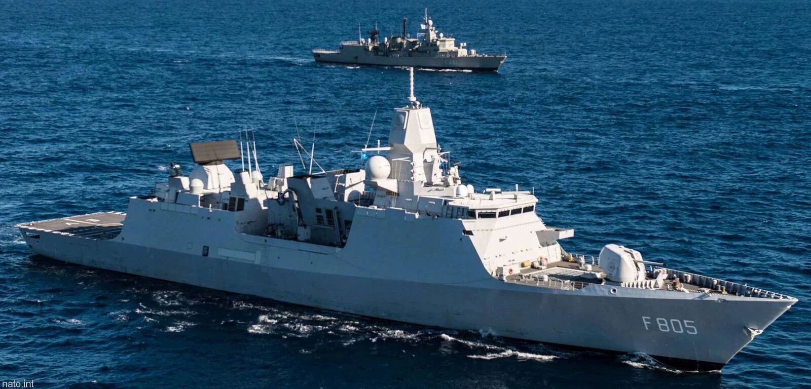 1:700 3D Printed Dutch Navy De Zeven Provicien class Frigate Unpainted Model Kit 07FC0E-D4 - KOEEK