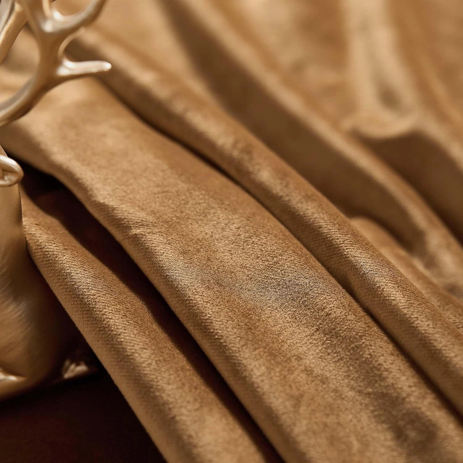 Golden brown blackout velvet curtains Size: 52 inches × 84 inches, golden brown. 07FC0E-D4 - KOEEK