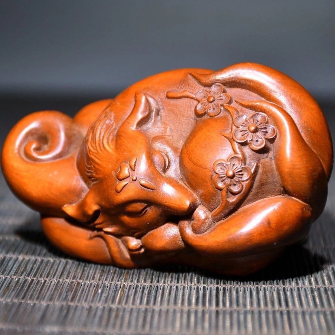Boxwood Wood Carved Figurine 7cm Handheld Worry Piece Pocket Charm Car Pendant 07FC0E-D4 - KOEEK