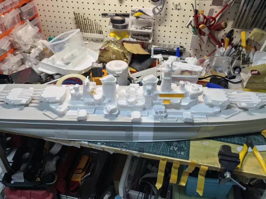 3D Printed 1/200 Wwii U.s. Navy Montana Class Battleship Full Hull Model 07FC0E-D4 - KOEEK