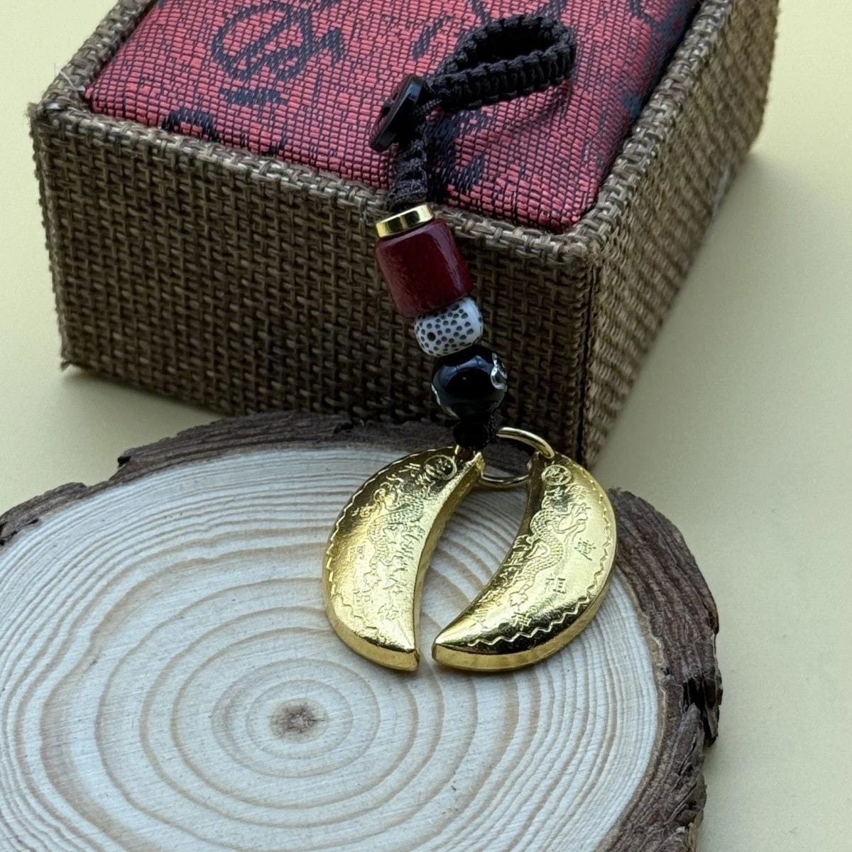 Gold Plated Jiao Bei Holy Cup Yin Yang Dragon Keychain Car Hanging Charm 07FC0E-D4 - KOEEK