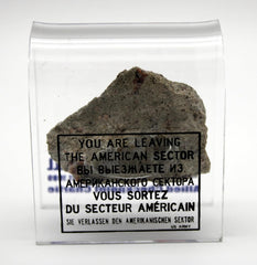 new  Piece of the Berlin Wall in 2 x 2 Checkpoint Charlie 07FC0E-D4 - KOEEK