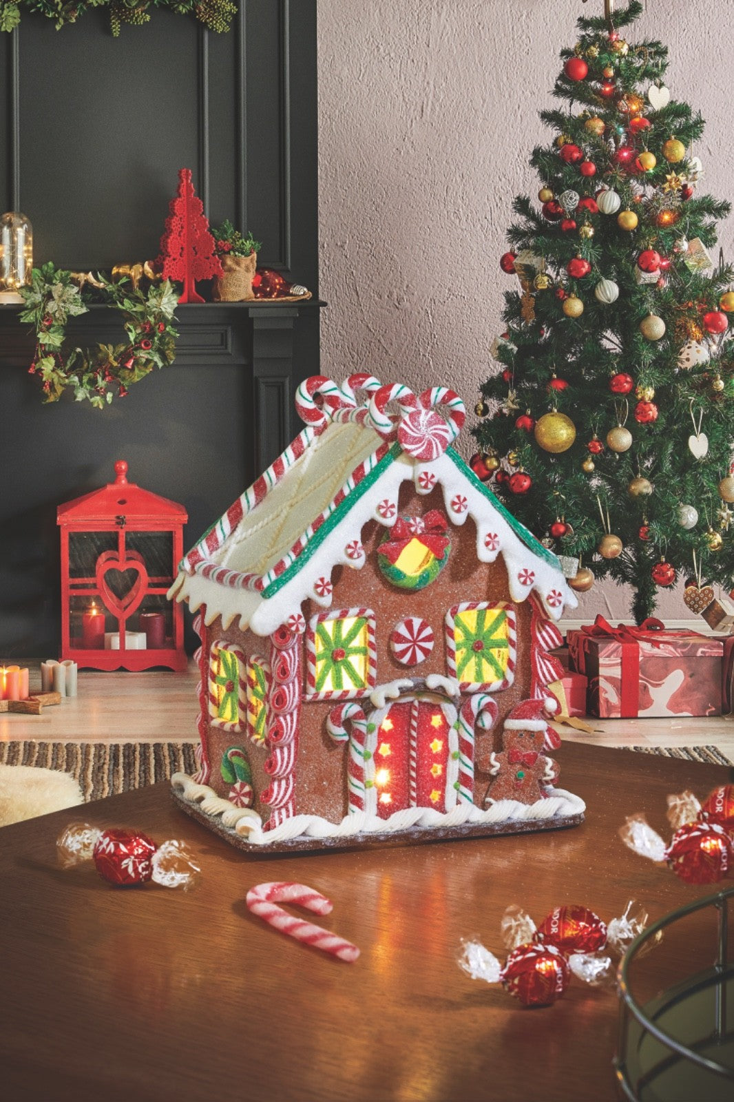 Large LED Light Up Christmas Candy Cane Gingerbread Chalet House 26cm Decoration 07FC0E-D4 - KOEEK