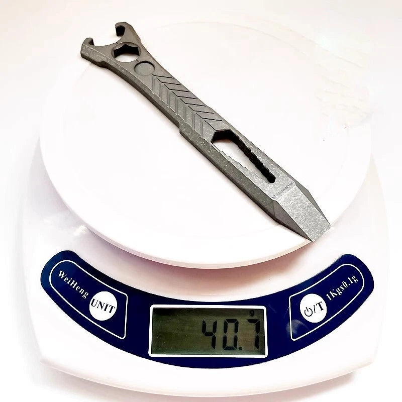 EDC Titanium Crowbar Pry Bar keychain Pendant Botter Opener Hexagonal Wrench Hot 07FC0E-D4 - KOEEK