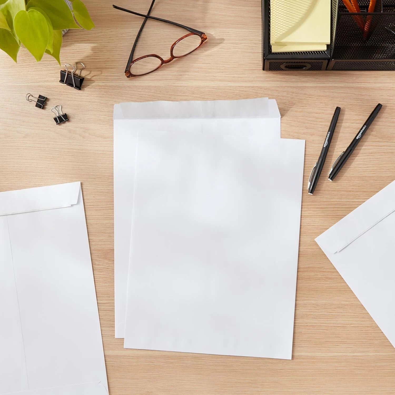 Catalog Mailing Envelopes, Peel and Seal, 10x13 inches, White, Pack of 250 07FC0E-D4 - KOEEK