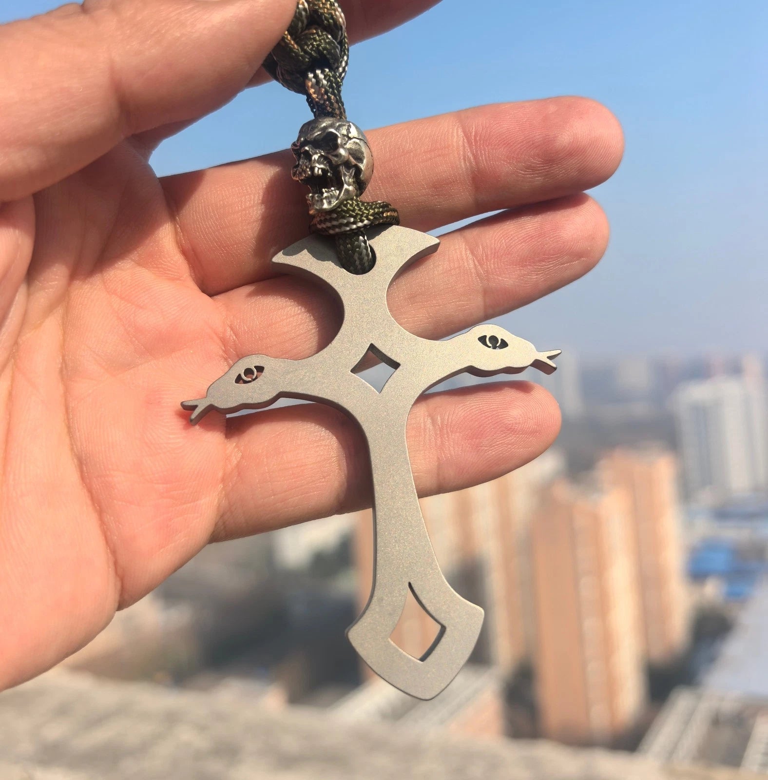 Snake Cross Skull Pendant Titanium Alloy EDC Tool Pendant/Keychain Self-defense 07FC0E-D4 - KOEEK