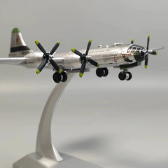 1：200 US World War II  B-29 Superfortress Bomber Military Alloy Model Collection 07FC0E-D4 - KOEEK